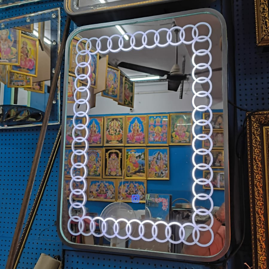 Circular Pattern Etched Mirror